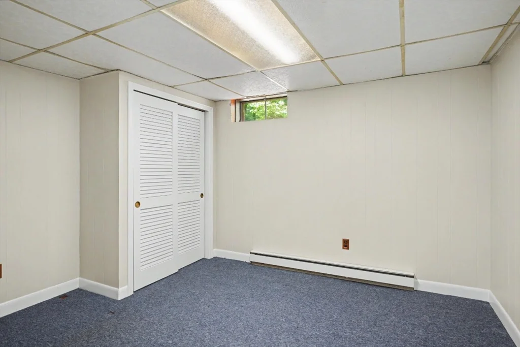 Photo of 42 Cherlyn Dr