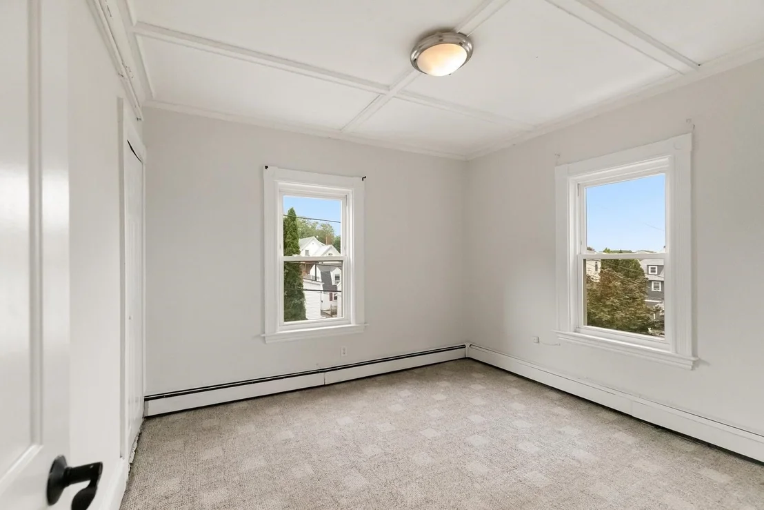Photo of 9 Knowlton Sq