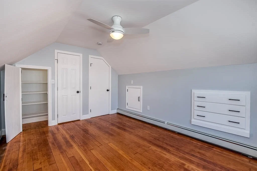 Photo of 43 Shore Ave
