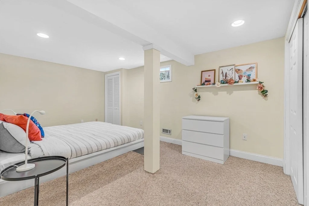 Photo of 13 Bridle Path