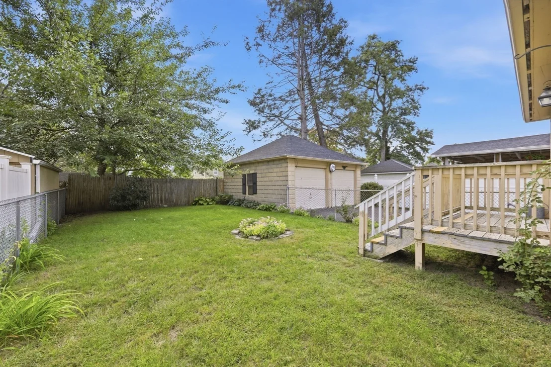 Photo of 35 Rimmon Ave
