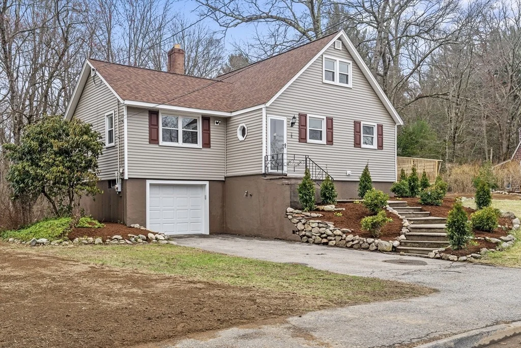 Photo of 24 Winslow Rd.
