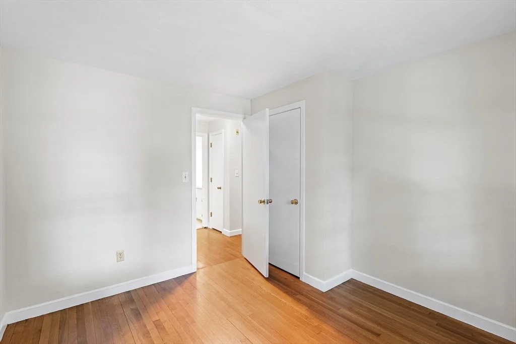 Photo of 141 Longhill Rd
