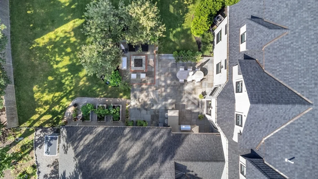 Photo of 4 Eliot Rd