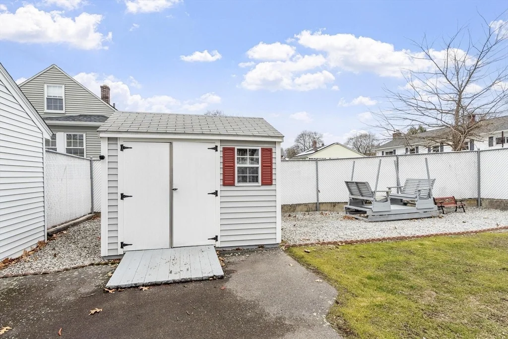 Photo of 210 7th Avenue