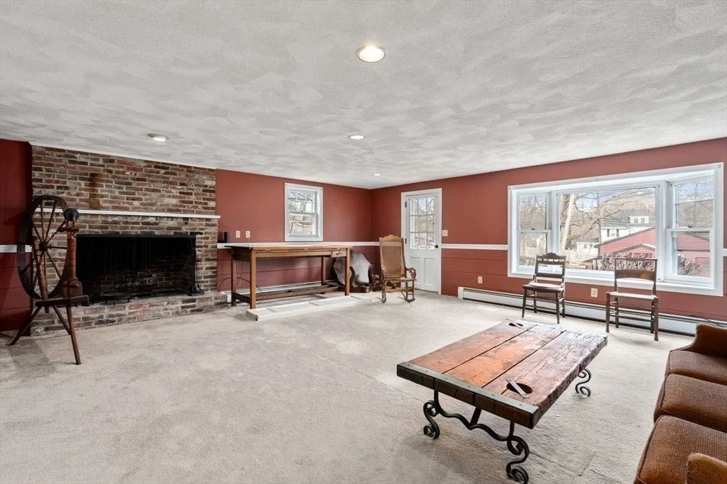 Photo of 422 Liberty Square Rd