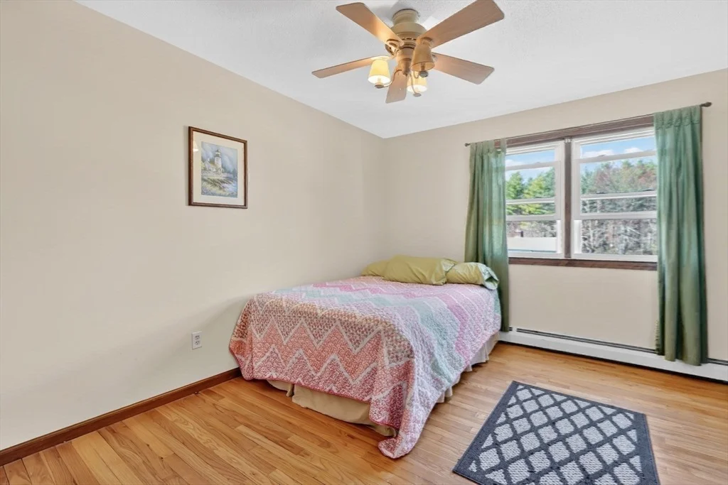 Photo of 6 Ladd Ln