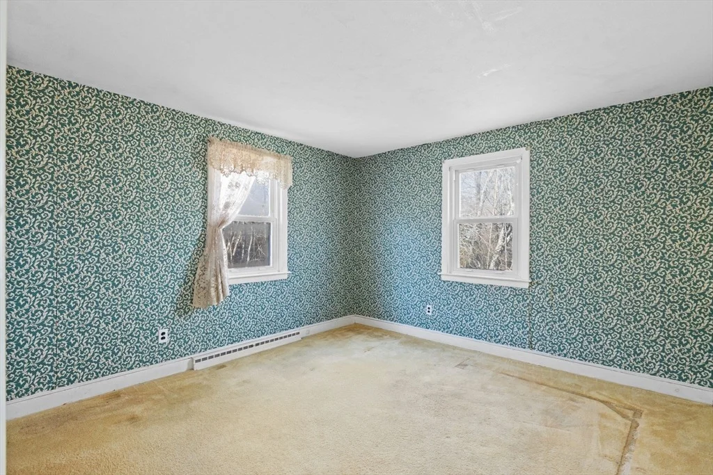 Photo of 14 Clay Pond Rd