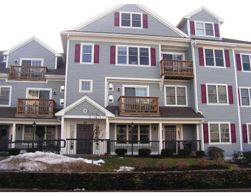Photo of Unit UNITL at 22 Maple Street