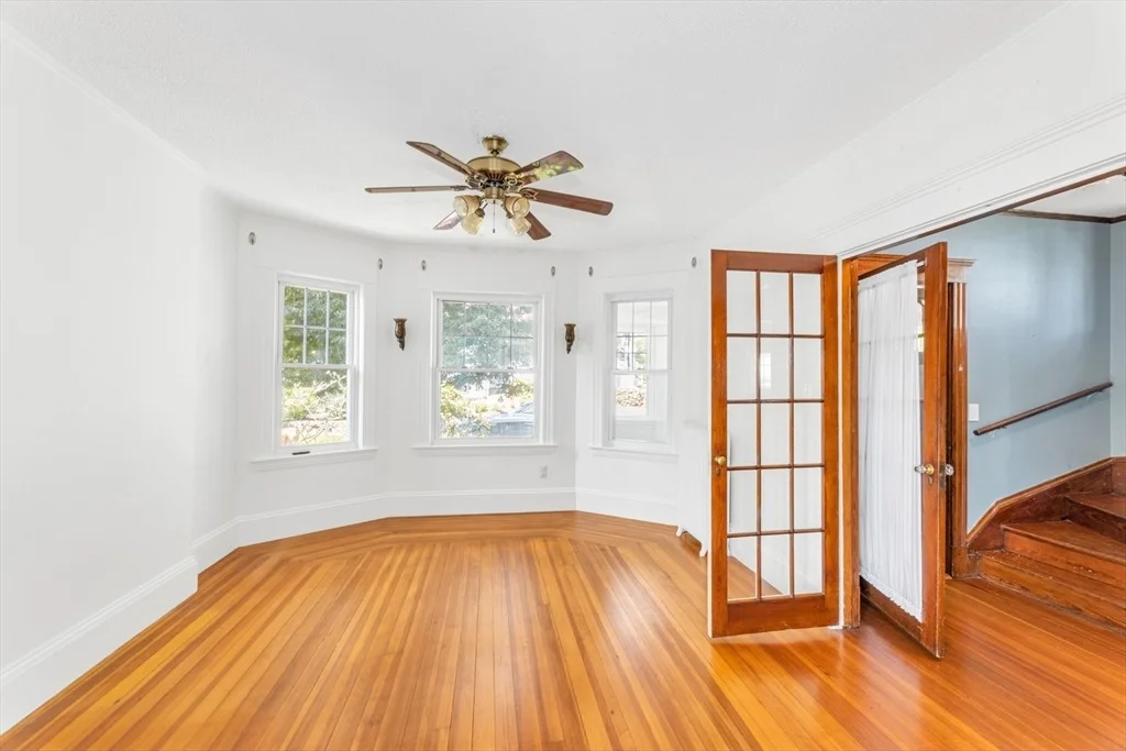 Photo of 39 Arbor Lane