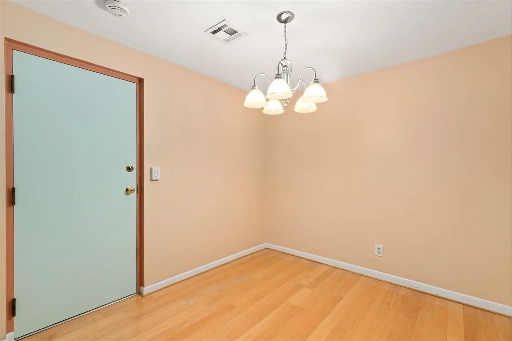 Photo of Unit 9 at 1 Centre St