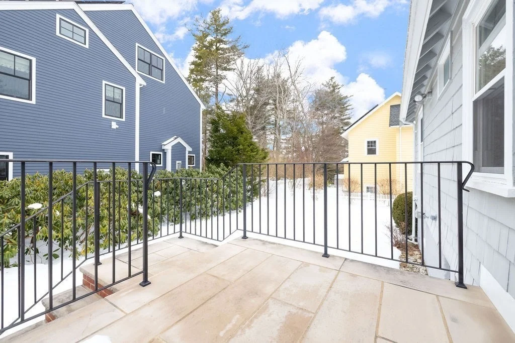 Photo of 31 Birds Hill Ave