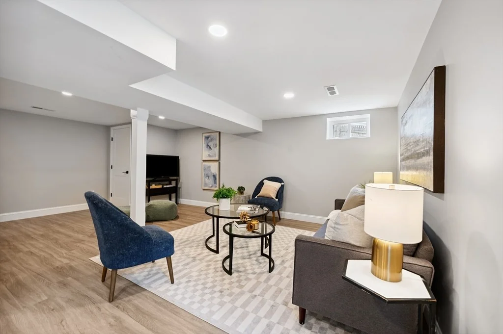 Photo of 32 Mountain Ave