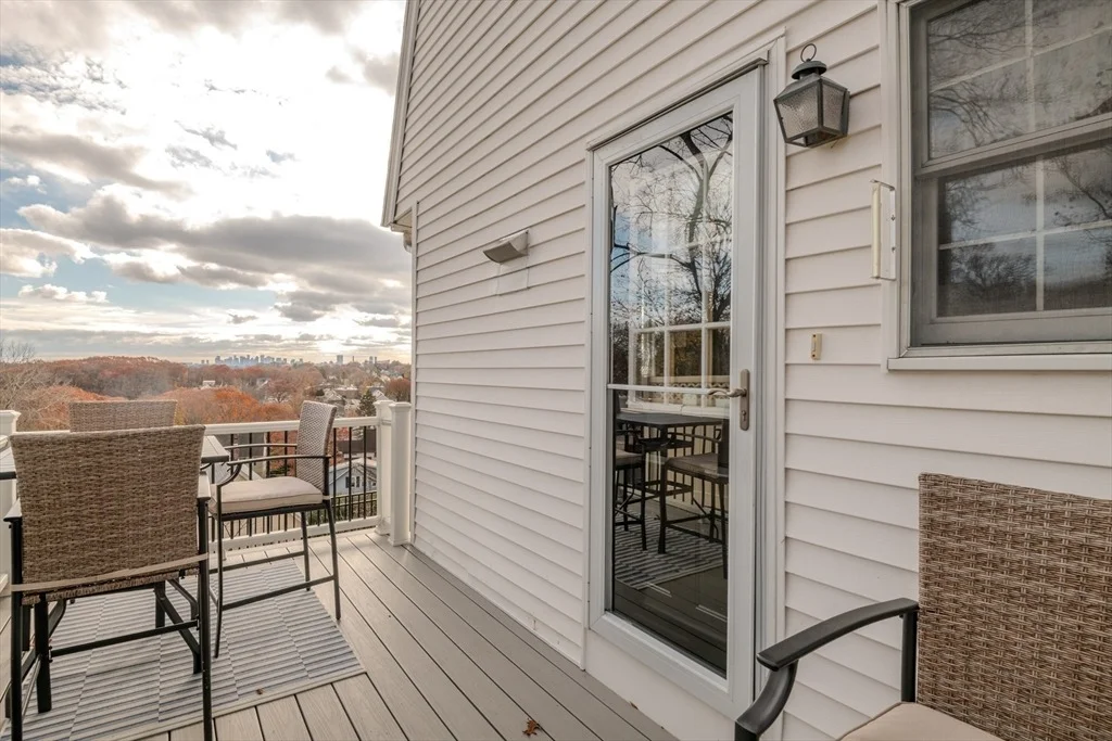 Photo of 27 Temple St