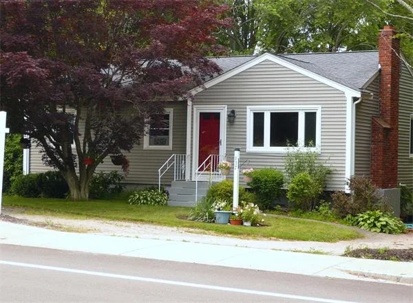 Photo of 637 King Street