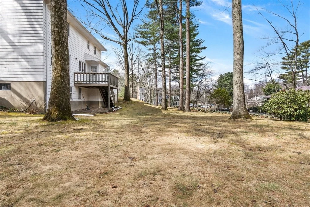 Photo of 26 Ledgewood Dr