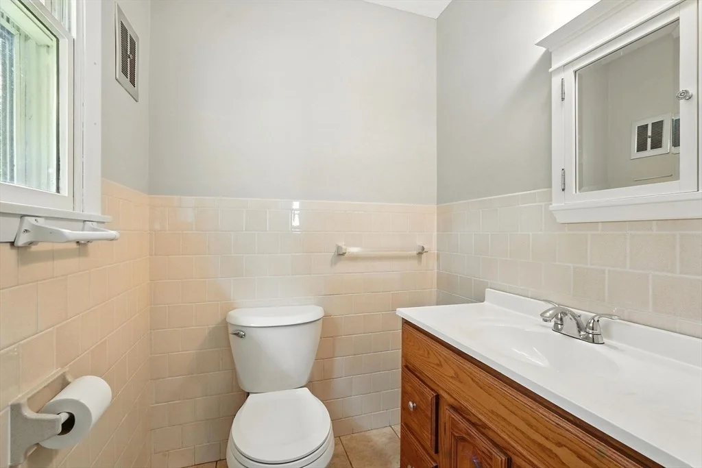 Photo of 93 Meadow Lane