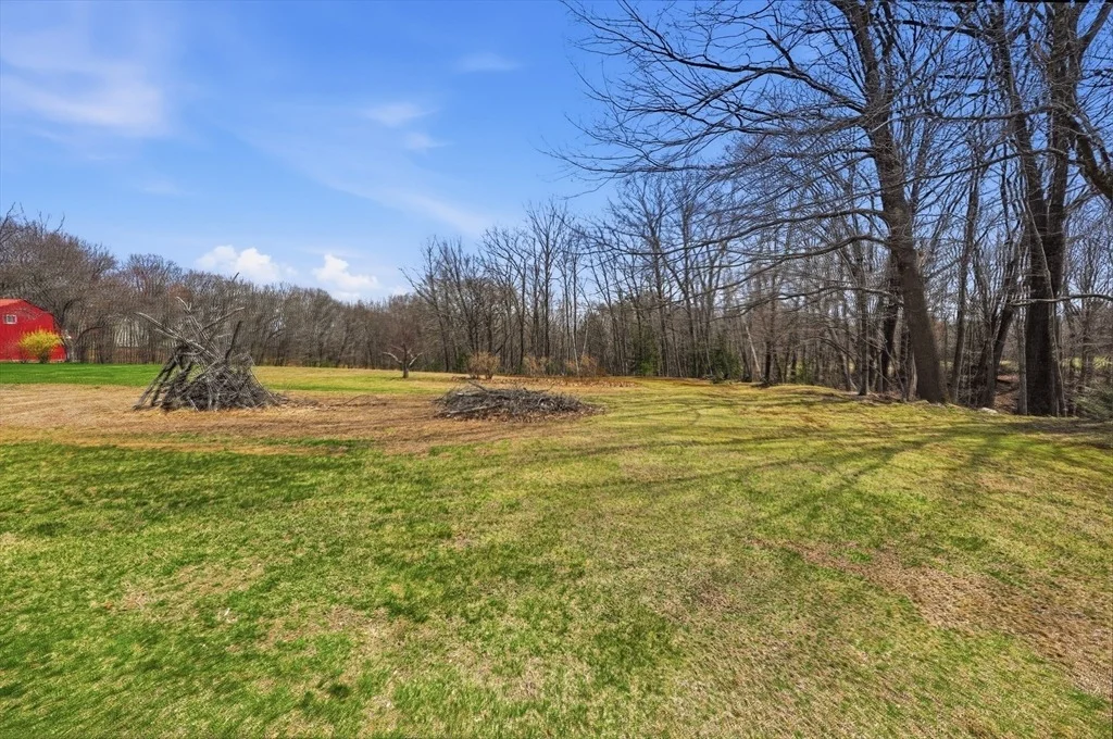 Photo of 240 Upper Rd