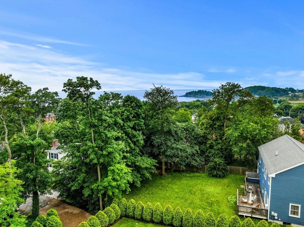 Photo of 239 Nahant Road