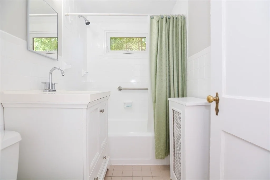 Photo of 7 Holland Rd