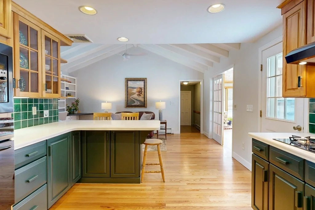 Photo of 57 Colonial Rd