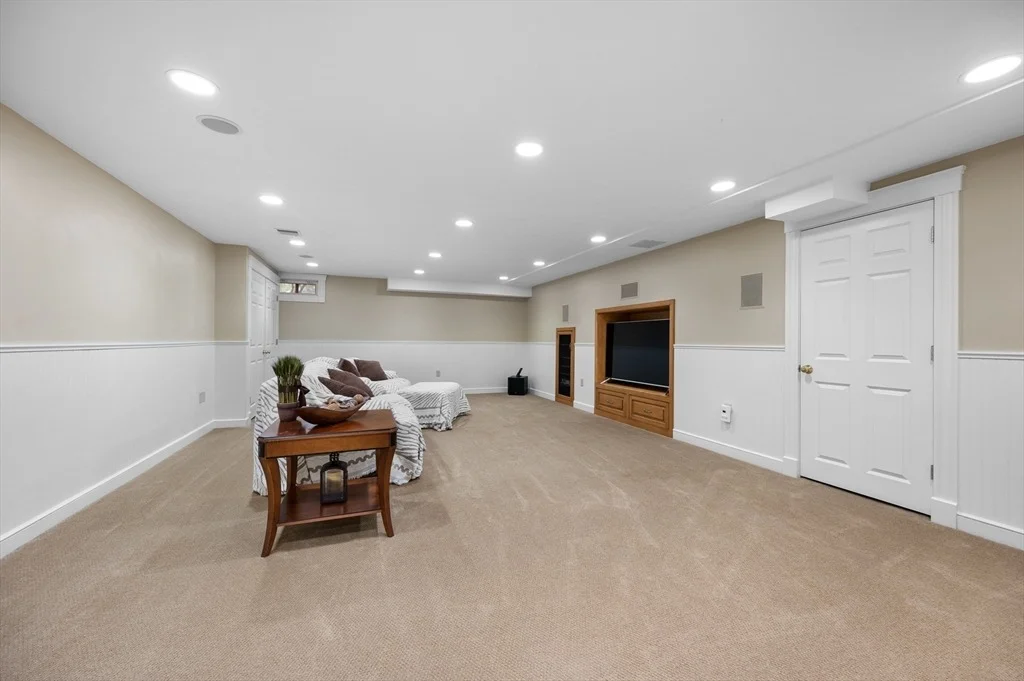Photo of 35 Follett Drive