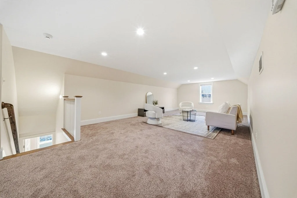 Photo of 35 Marshall Rd