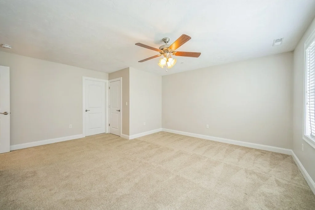 Photo of Unit 1401 at 53 Baldwin Rd