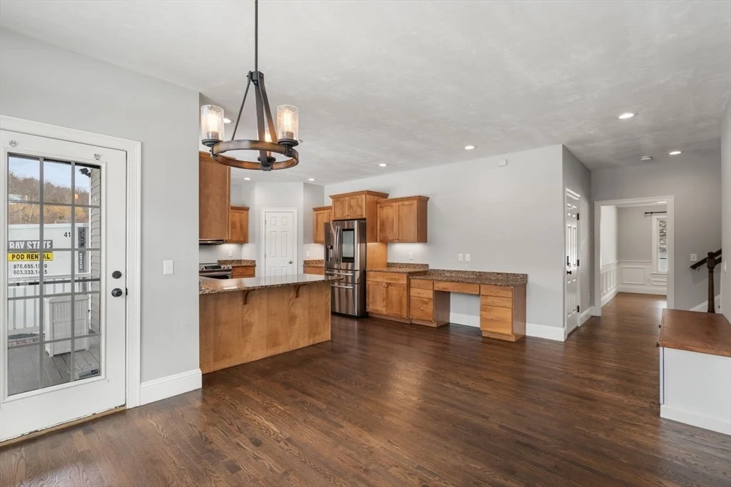 Photo of 17 Larkin Rd