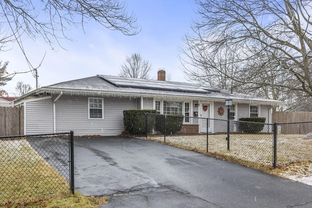 Photo of 5 Debbie Rd