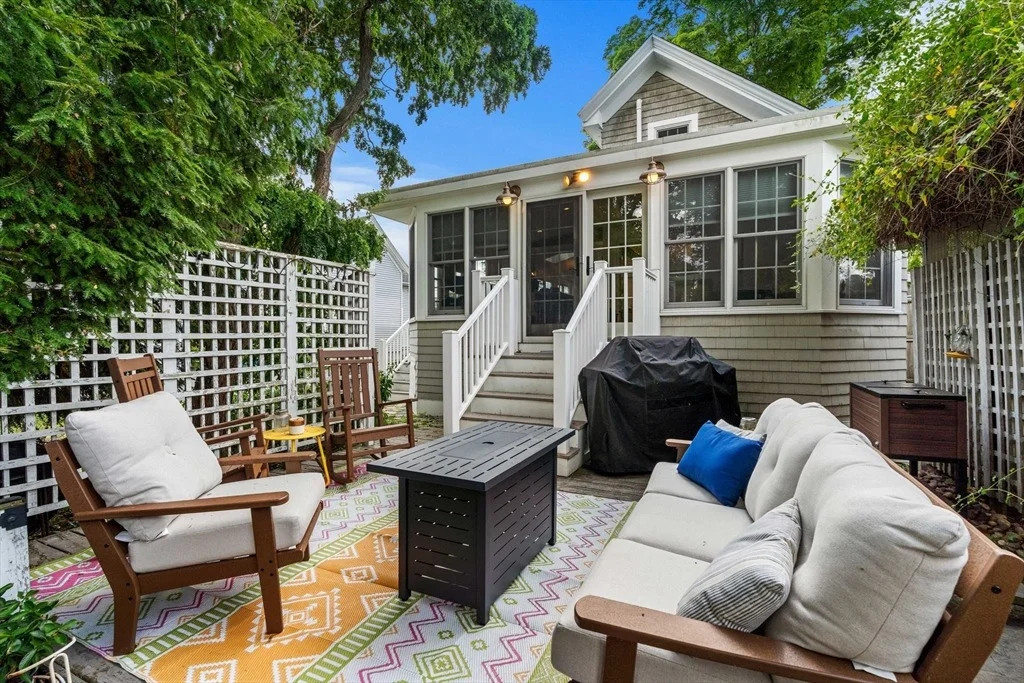 Photo of 33 Putnam St