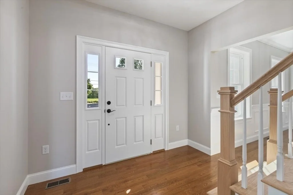 Photo of 150 Nashua Rd