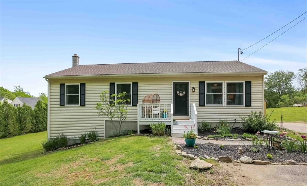 Photo of 815 Wauwinet Rd