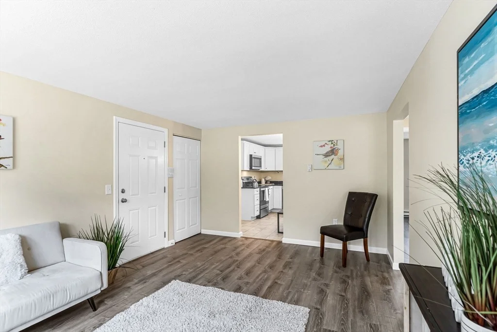Photo of Unit D at 33 Maple Crest Cir