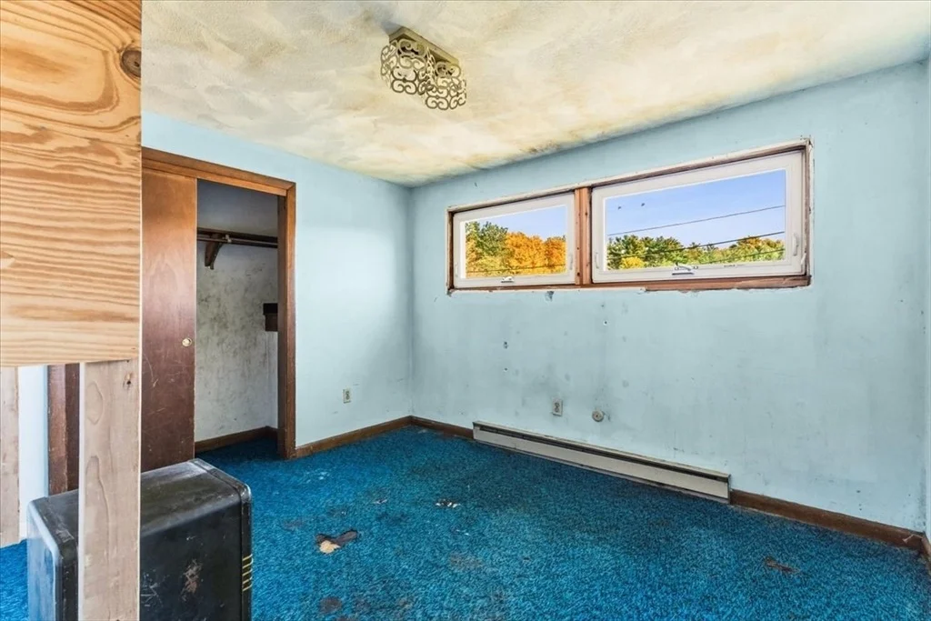 Photo of 55 Burnside Ave