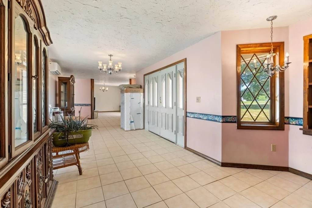 Photo of 186 Eight Lots Road