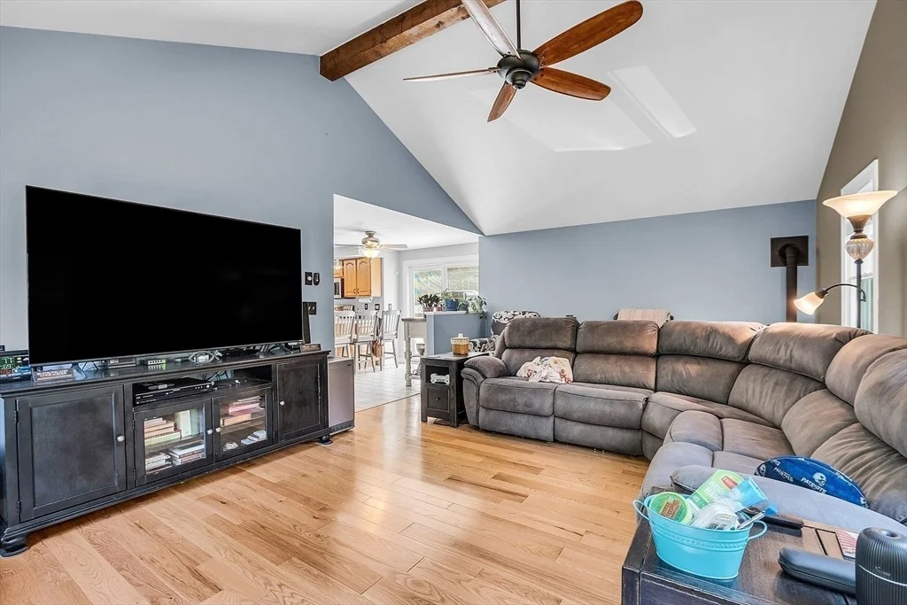 Photo of 178 Warren Rd