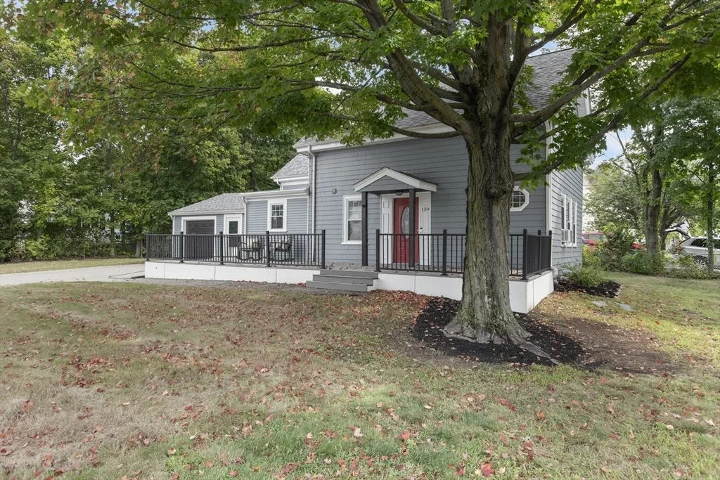 Photo of 130 Oak Street
