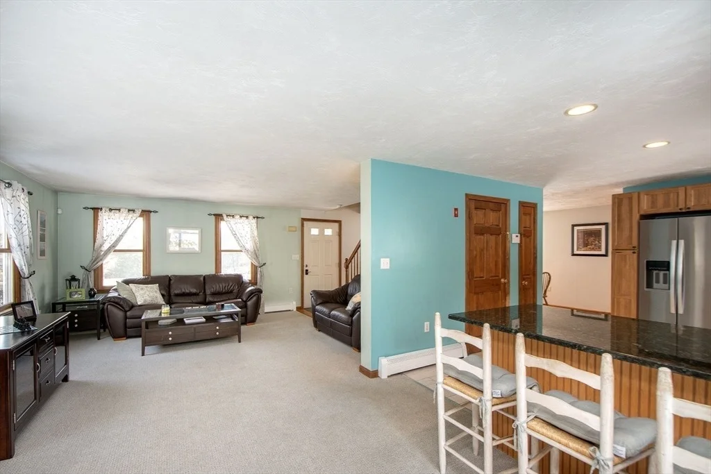 Photo of 965 Ferry Street