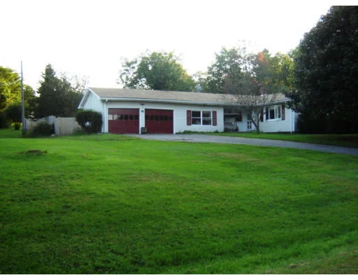 Photo of 19 Kaolin Road & Lot