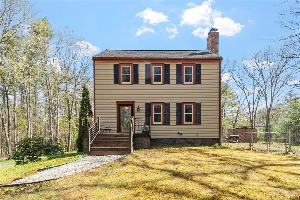 Photo of 111 Hale Rd