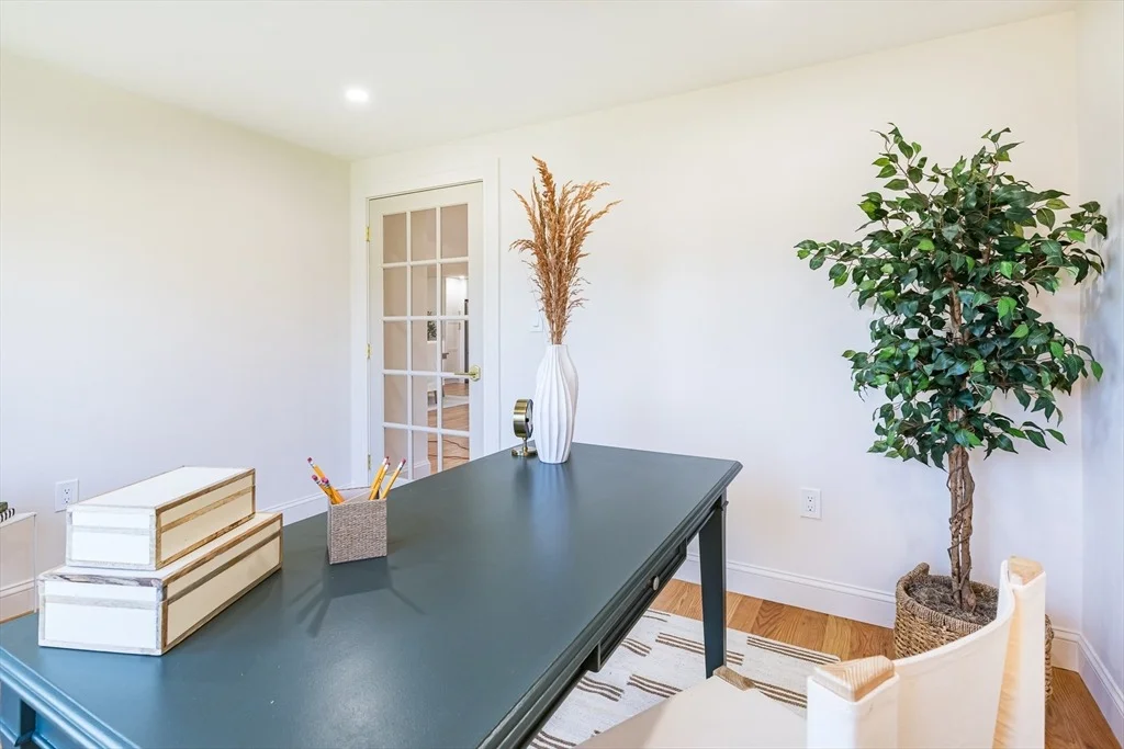 Photo of 160 Green St