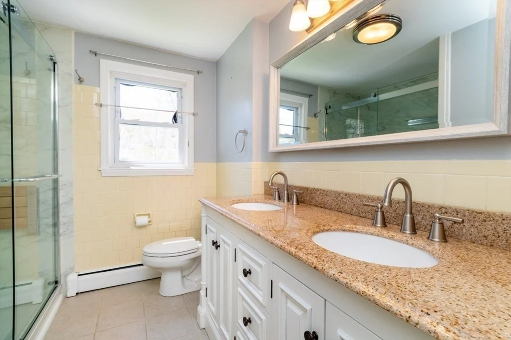 Photo of 4 Clearview Dr