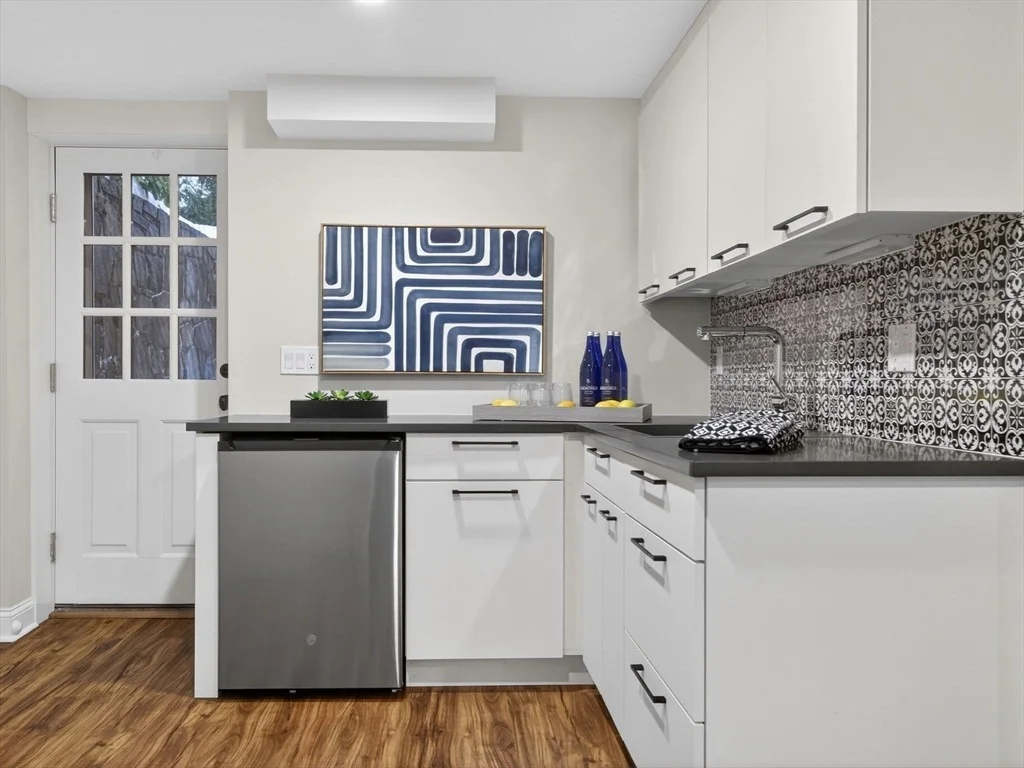 Photo of 12 Winding River Cir