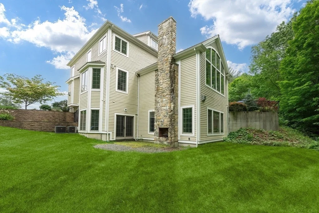 Photo of 5 Copperbeech Circle