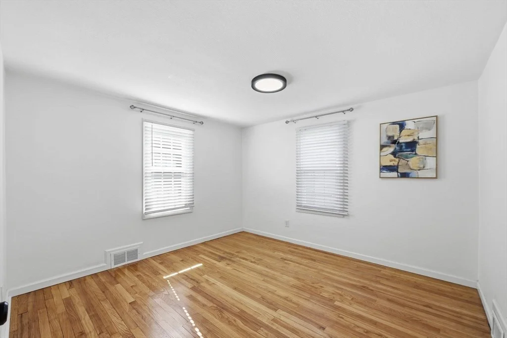 Photo of 97 Maebeth St