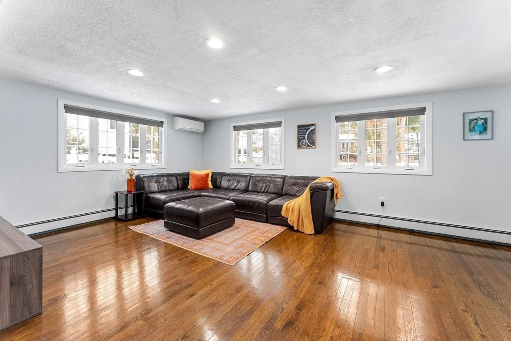 Photo of 12 Salvi Dr