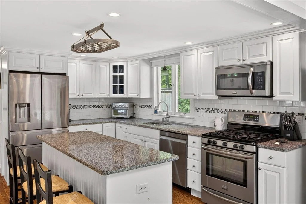 Photo of 4 Forsythia Dr