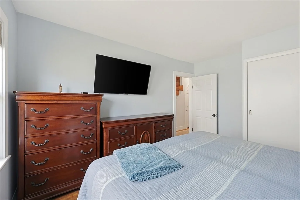 Photo of 16 Coolidge Ave