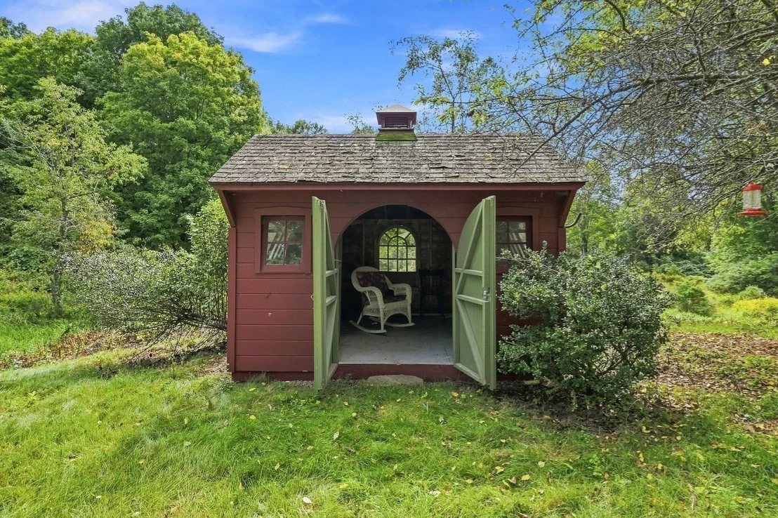 Photo of 180 Glendale Rd
